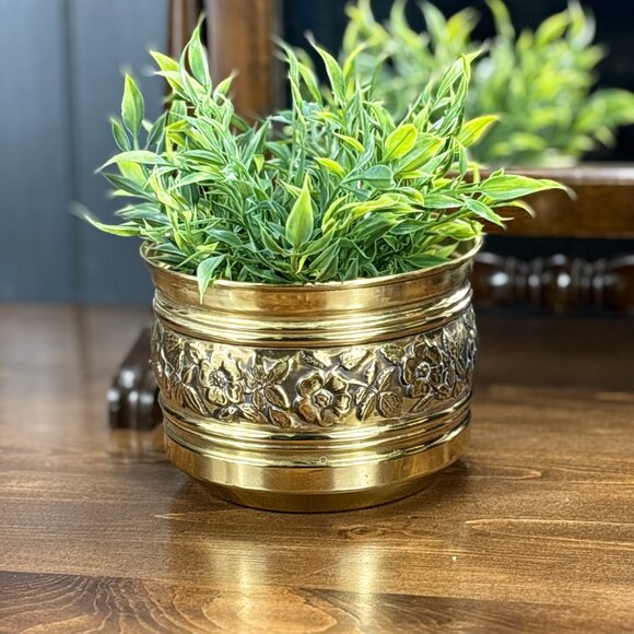 Vintage Embossed Brass Planter with Floral Design Rustic Patina Jardiniere - Picture 1 of 12